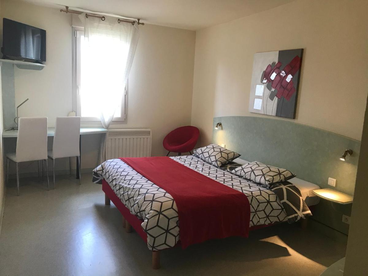 Abel Hotel Langeac Esterno foto